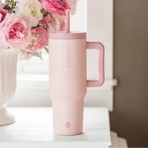 Jilly Box - Grosche Insulated Tumbler